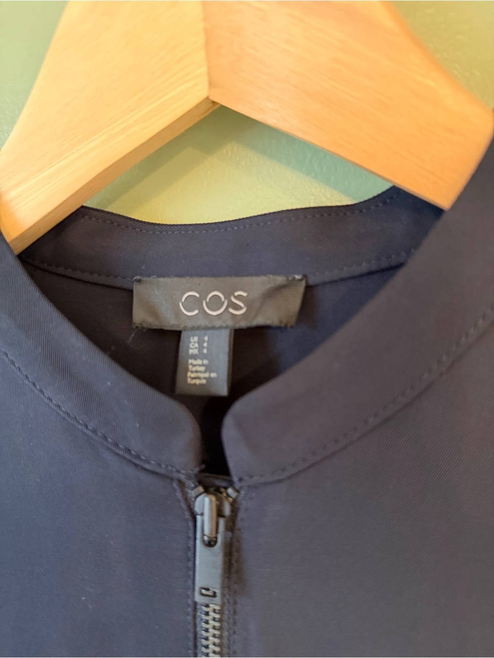 Navy blue COS jumpsuit with zip-up pockets and long sleeves #jumpsuit